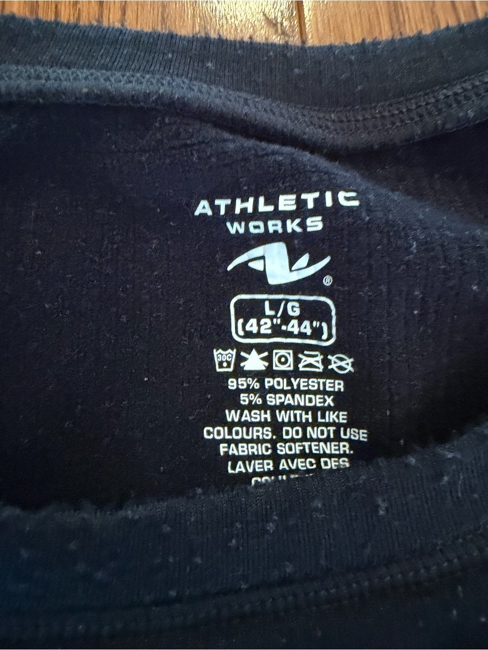 Athletic Works Black Long Sleeve Crew Tee - Picture 3 of 3